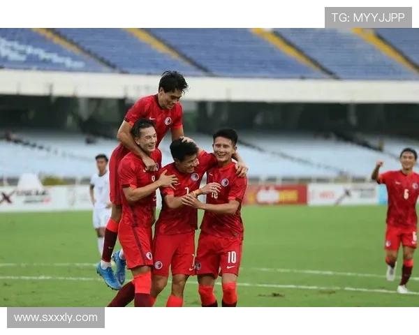 中国对乌兹别克斯坦足球比赛360度直播全程回顾与精彩瞬间分析 中国对乌兹别克斯坦足球比赛360度直播全程回顾与精彩瞬间分析