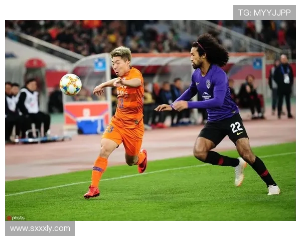 山东鲁能与柔佛对决结果揭晓精彩瞬间回顾与分析