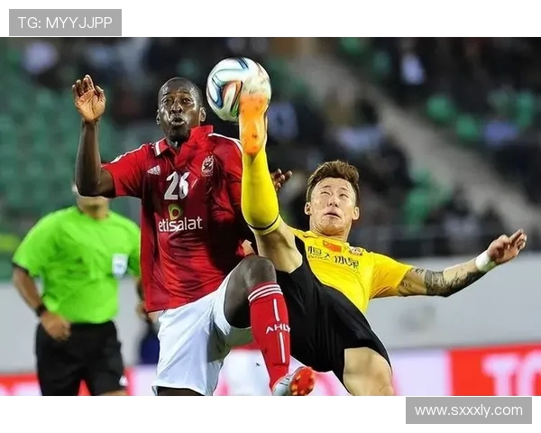 恒大与非洲冠军对决精彩瞬间回顾与赛场亮点分析 恒大与非洲冠军对决精彩瞬间回顾与赛场亮点分析