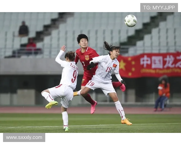 美国女足与南非女足激战正酣谁将赢得这场精彩对决 美国女足与南非女足激战正酣谁将赢得这场精彩对决